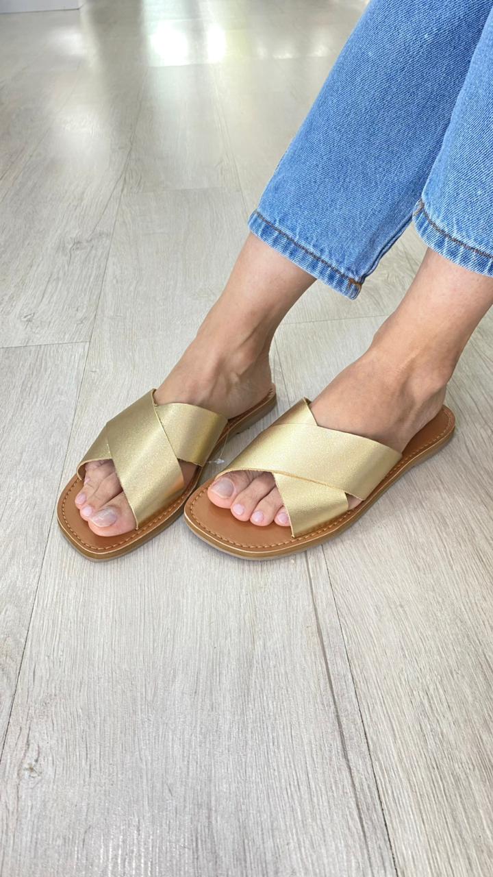 Rasteira Feminina Couro Ouro Minimalista | Salto Sete
