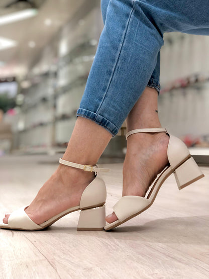 Sandália Gisele Vizzano Salto Bloco 5cm | Salto Sete