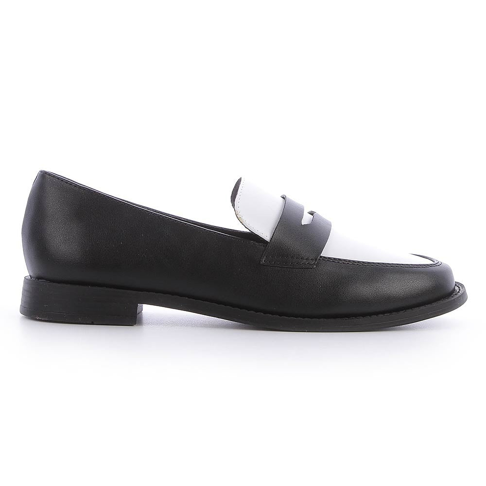 Mocassim Feminino Bicolor Preto e Branco | Salto Sete