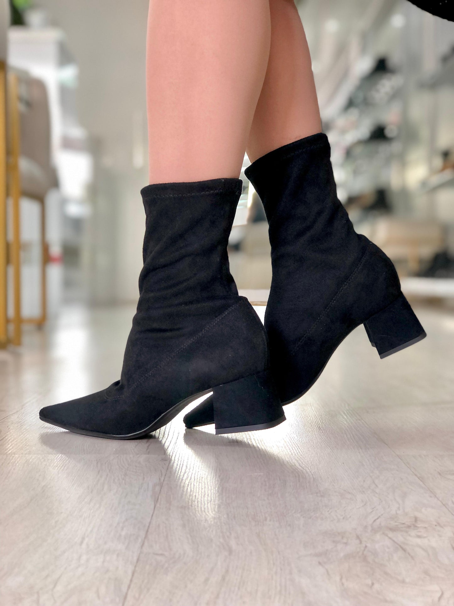 Bota Zatz Suede Stretch Cano Médio | Salto Sete